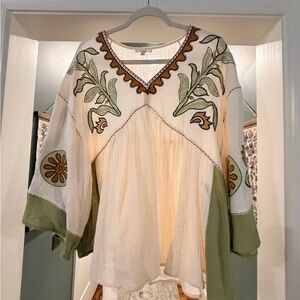 Easel Boho Embroidered Blouse - Cream and Green